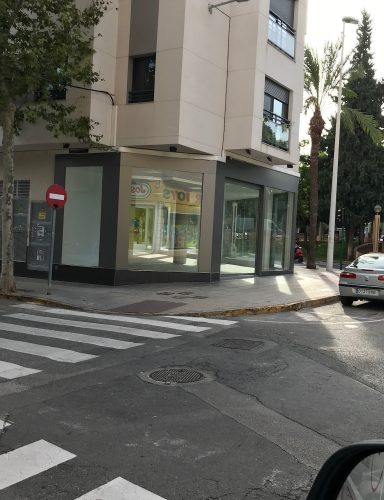 Fachada revestida de aluminio en elche